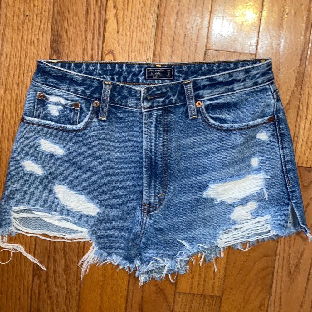 Abercrombie Annie high rise short denim shorts